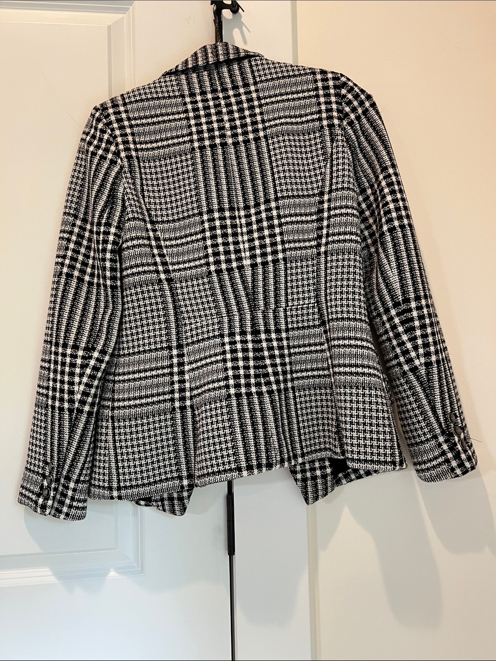 White House Black Market Black & White Plaid Tailored Blazer - Picture 2 of 5